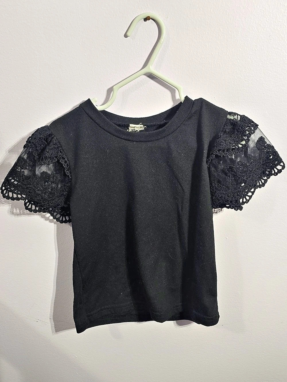 Black Lace Sleeve Tee Like New